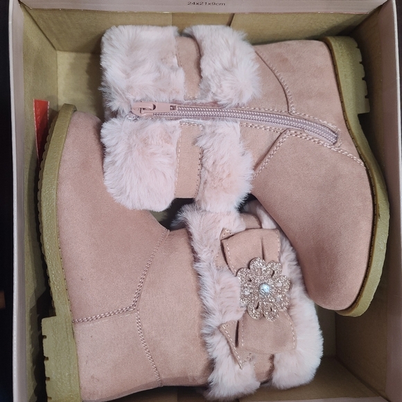 Rachel Shoes Toddler Girls Size 11 Harmoni Fur Faux Suede Boots - Picture 11 of 13